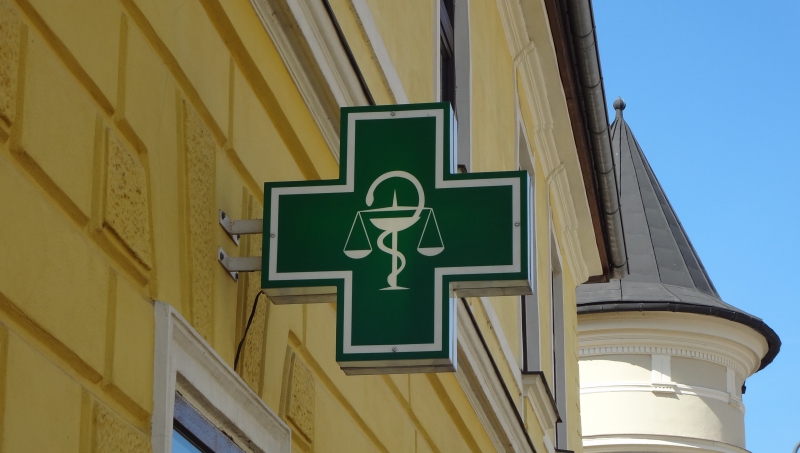 pharmacie-ST JEANNET-min_logo-pharmacy-3215049